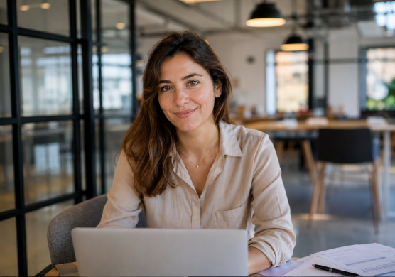 Céline Dubois, assistante administrative à Nantes.